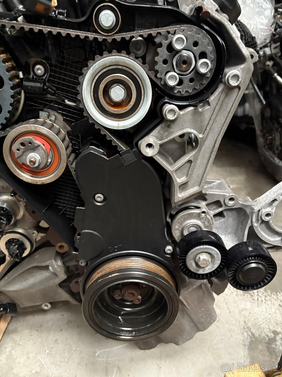 Motor Vw T5 CAAC 2.0 TDI 103KW Výborný stav 110tis.km - 2