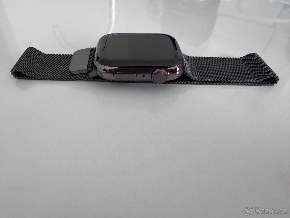 Apple Watch 8 45mm, stainless steel graphite - 2