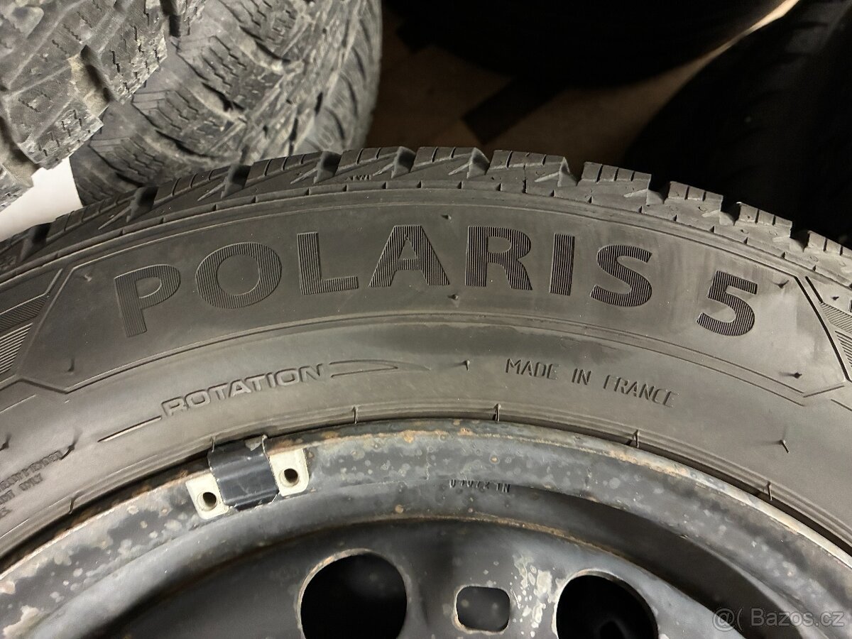 Zimní pneu + plechový disk Škoda Fabia, cena za 1ks - 2