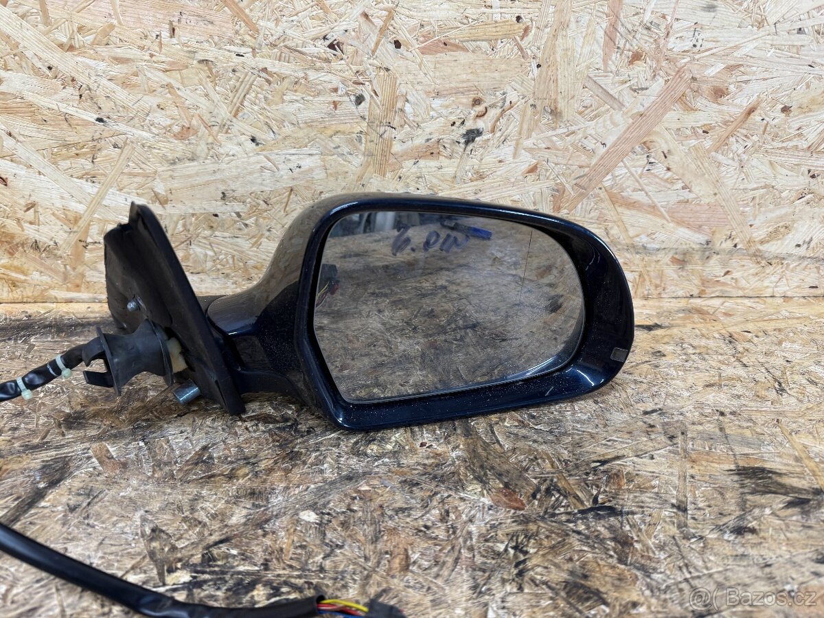 PRAVÉ ZPĚTNÉ ZRCÁTKO AUDI A4 B8 8K1857410AG 6 PIN - 2