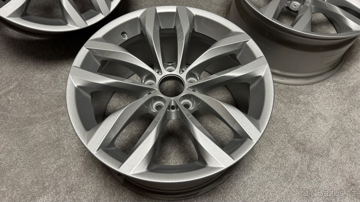 Prodám nové BMW kola 5X120 r18 - 2