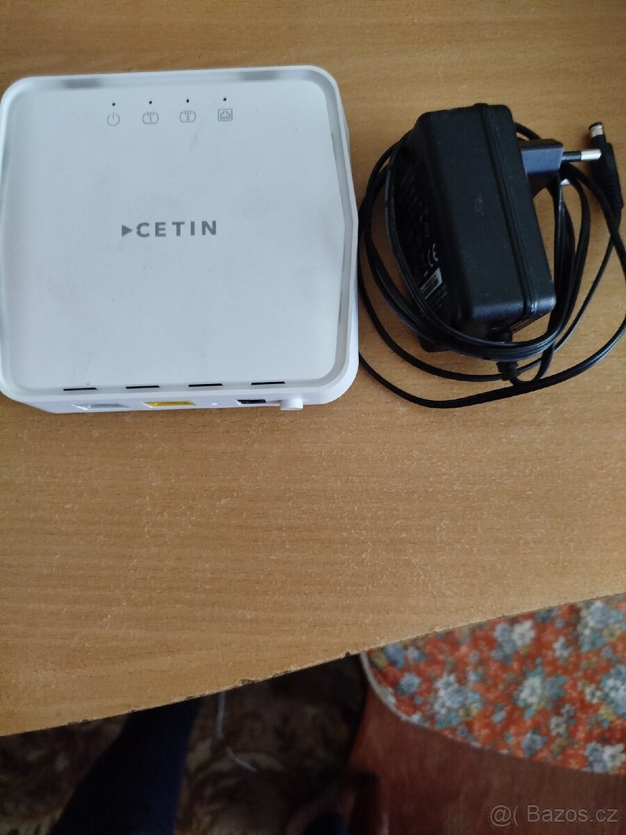 WiFi router 02 použity - 2