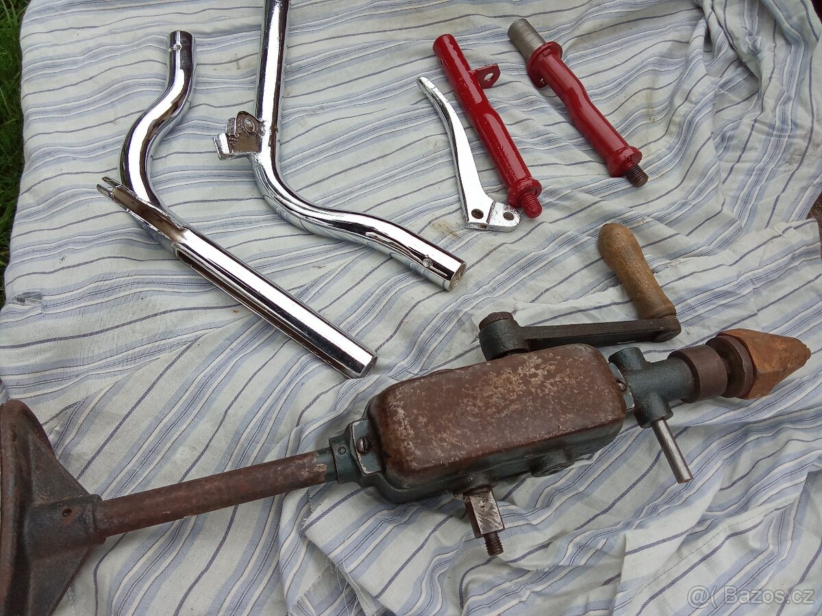 Dily Jawa pérák, další ND - 2