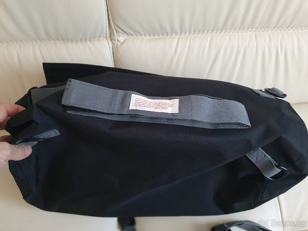 Vodotěsný vak na motorku Oxford DryStash T15 černý (22 l) - 2