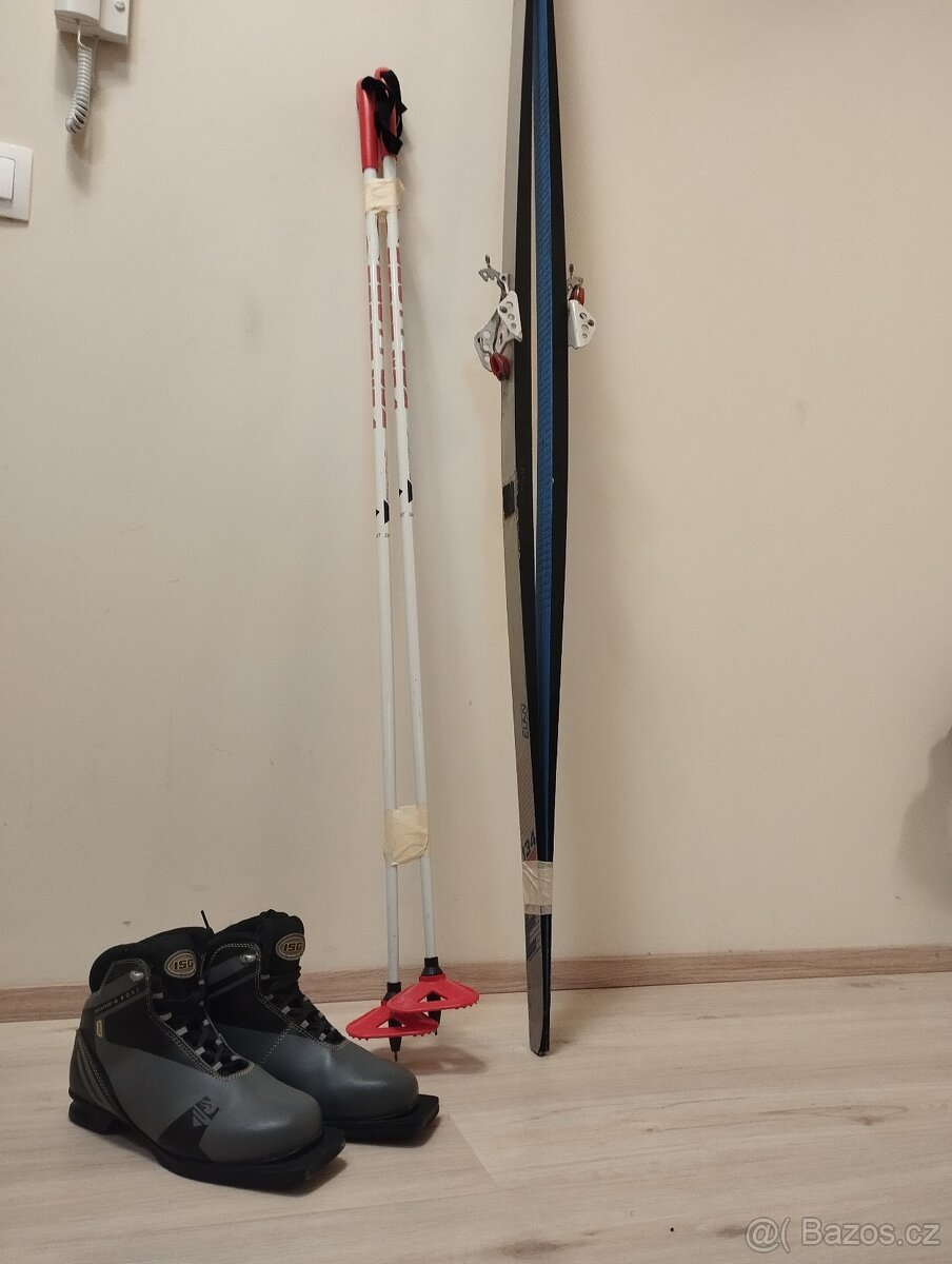 Běžecké lyže. - 2