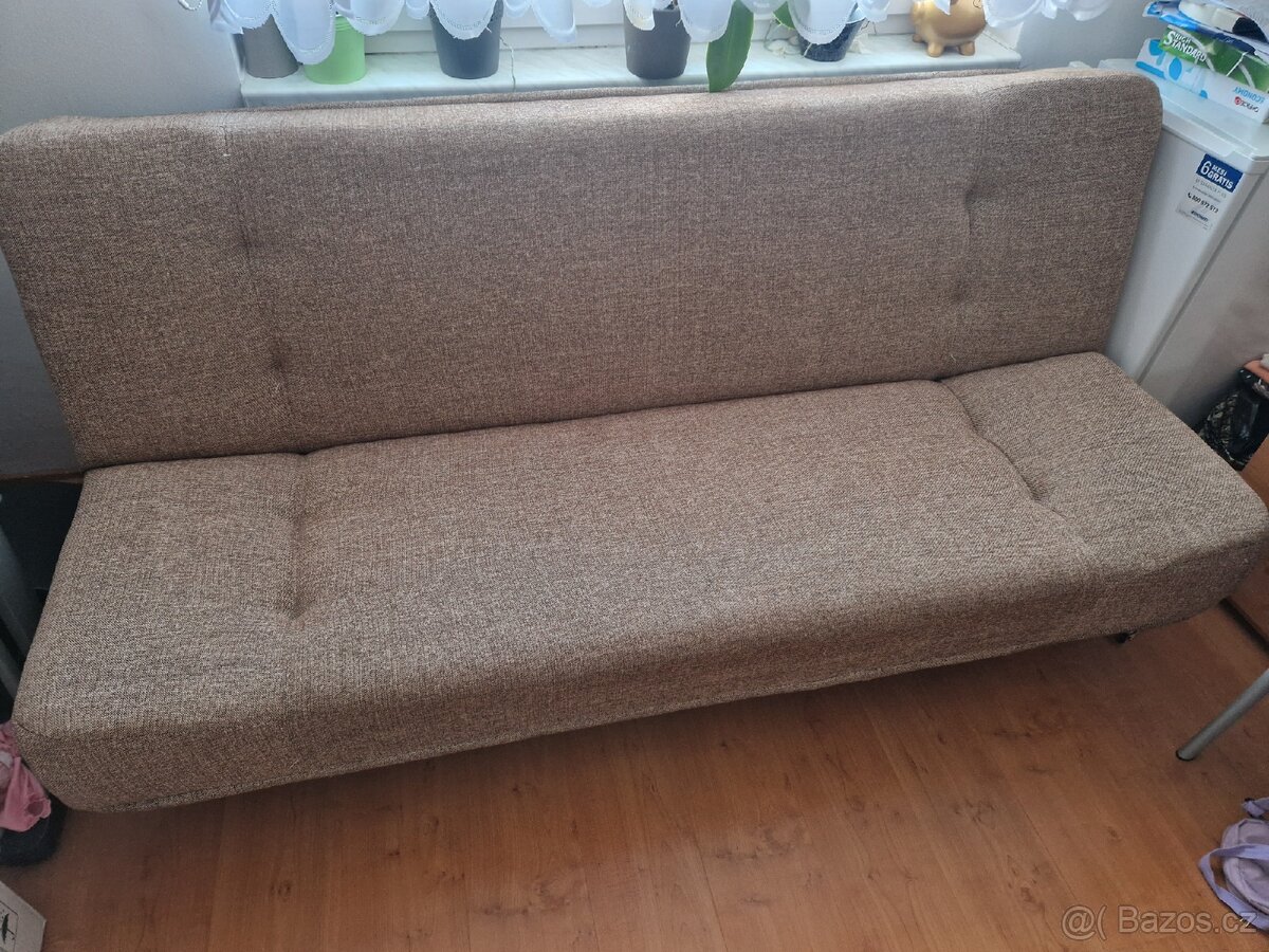 Rozkládací pohovka - 2