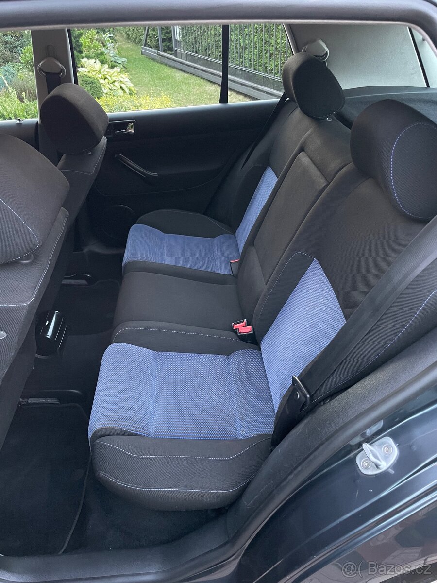 Sedačky VW Golf IV Bora - 2