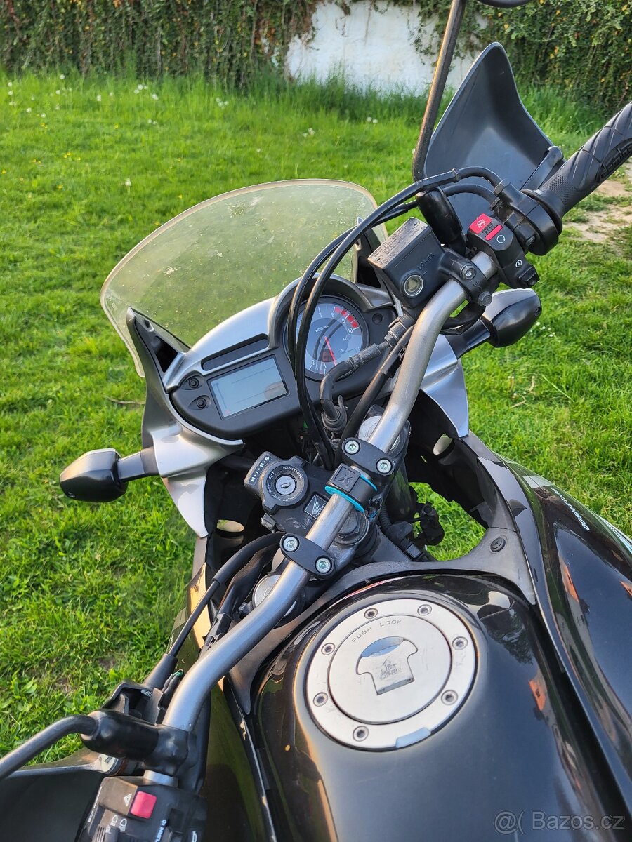 Honda Transalp XL700V - 2