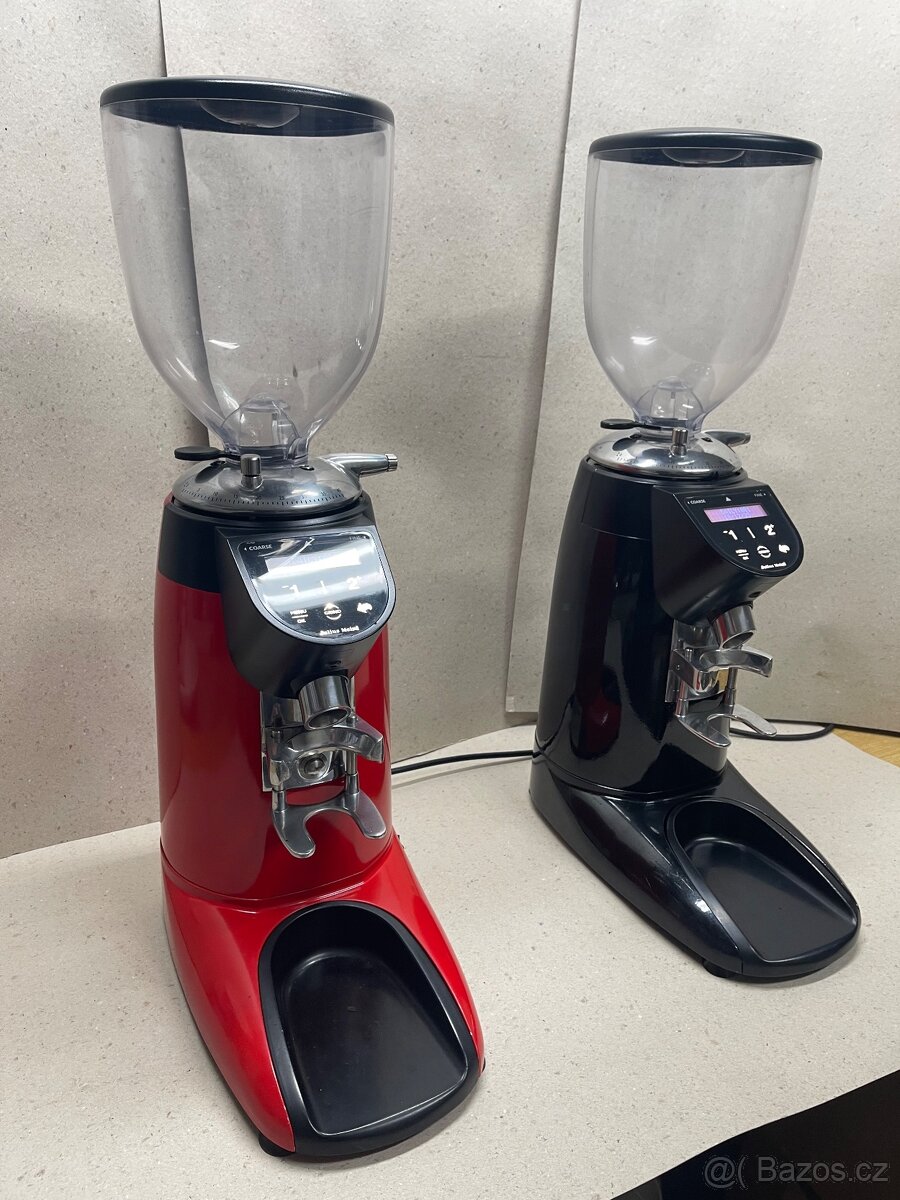 Repasované mlýnky Compak E6 - 2