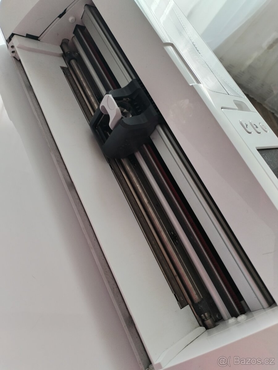 Řezací plotr Brother ScanNCut CM300 – nefunkční (na díly) - 2