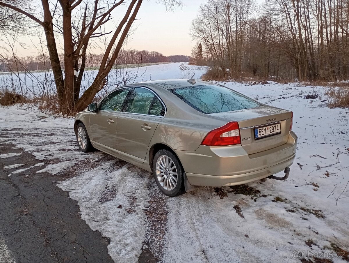 Volvo S80 - 2