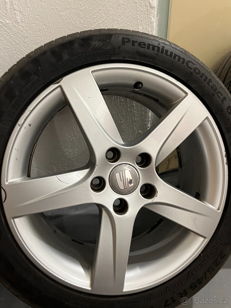 Alu kola Seat 17"+pneu Continental - 2