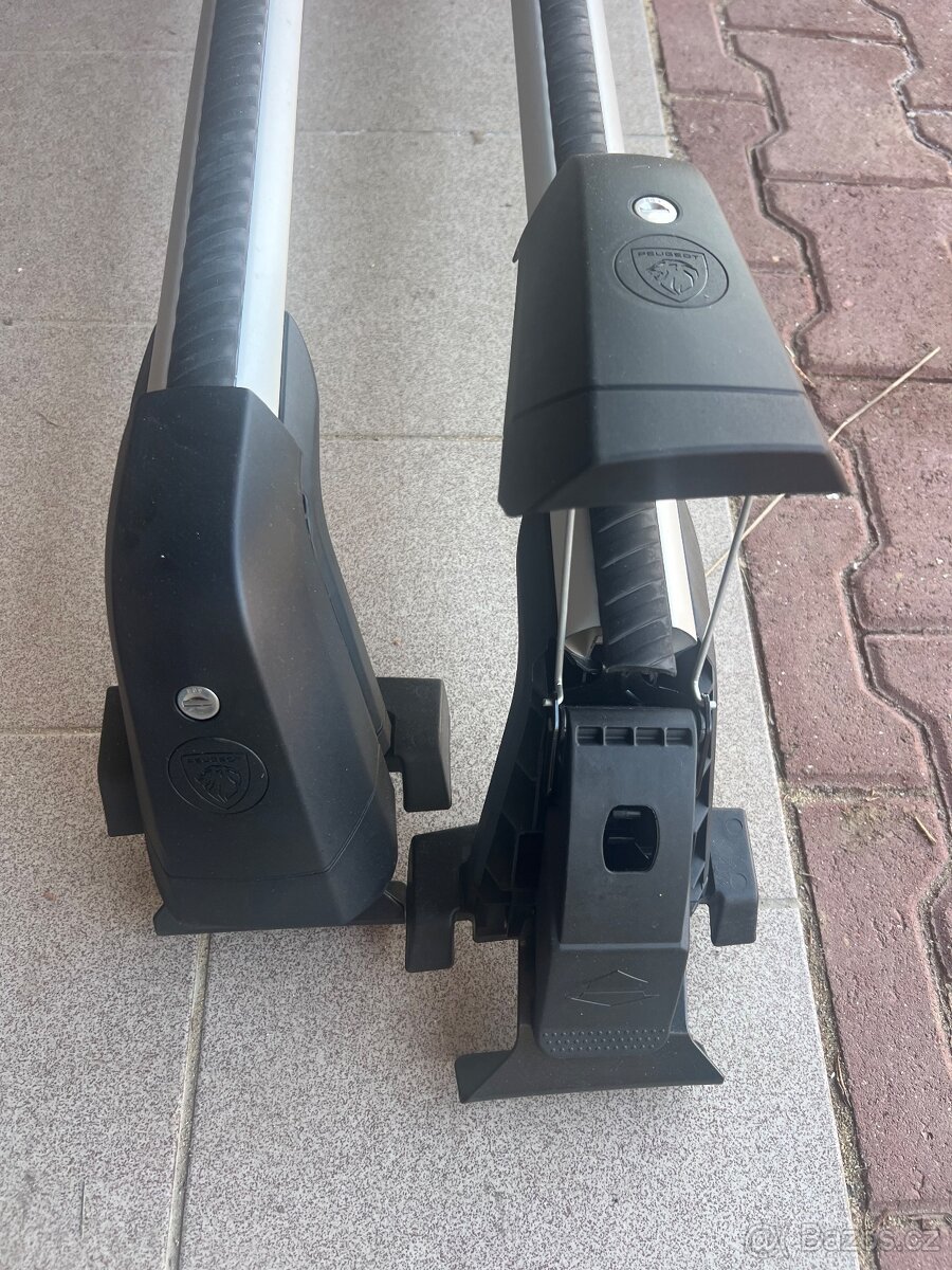 Střešní příčníky Peugeot 308 - 2