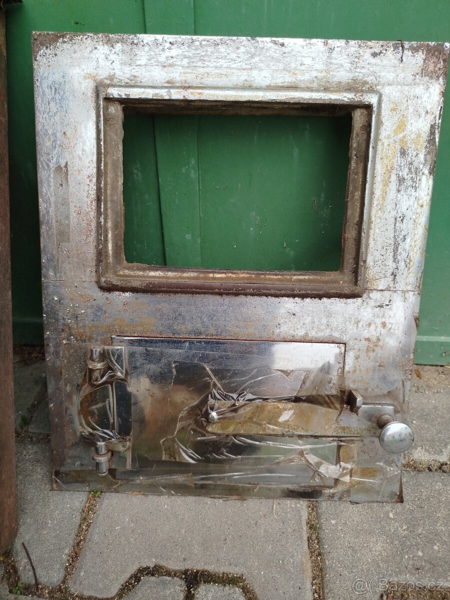 Kachlová kamna popelník, rámeček a dvířka - 2