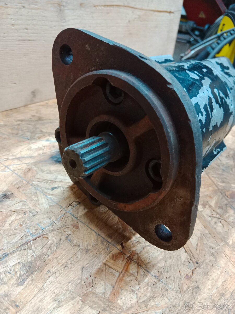Hydraulické čerpadlo (Bobcat) - 2