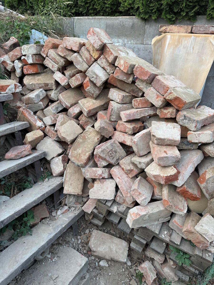 Cihly - 2