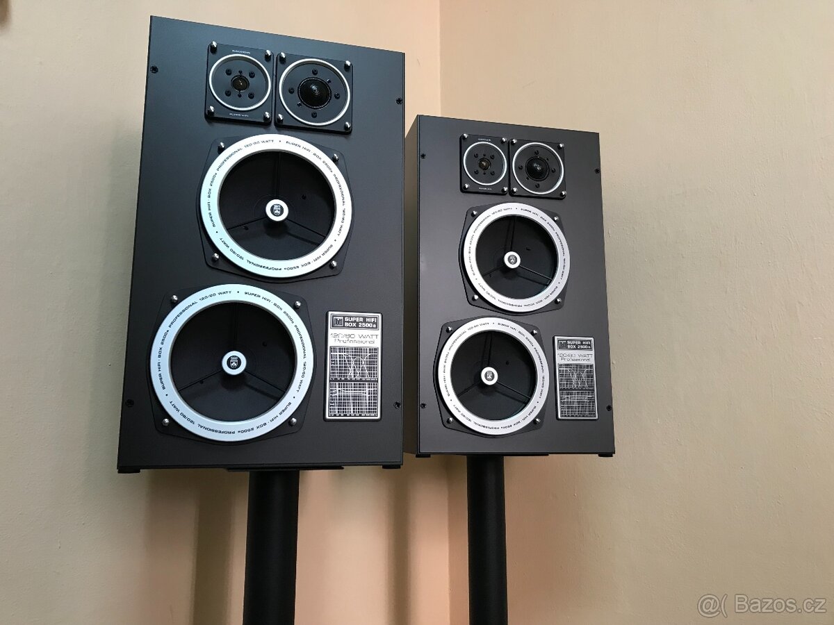 Grundig Box 2500a Professional Sběratelský Top stav - 2