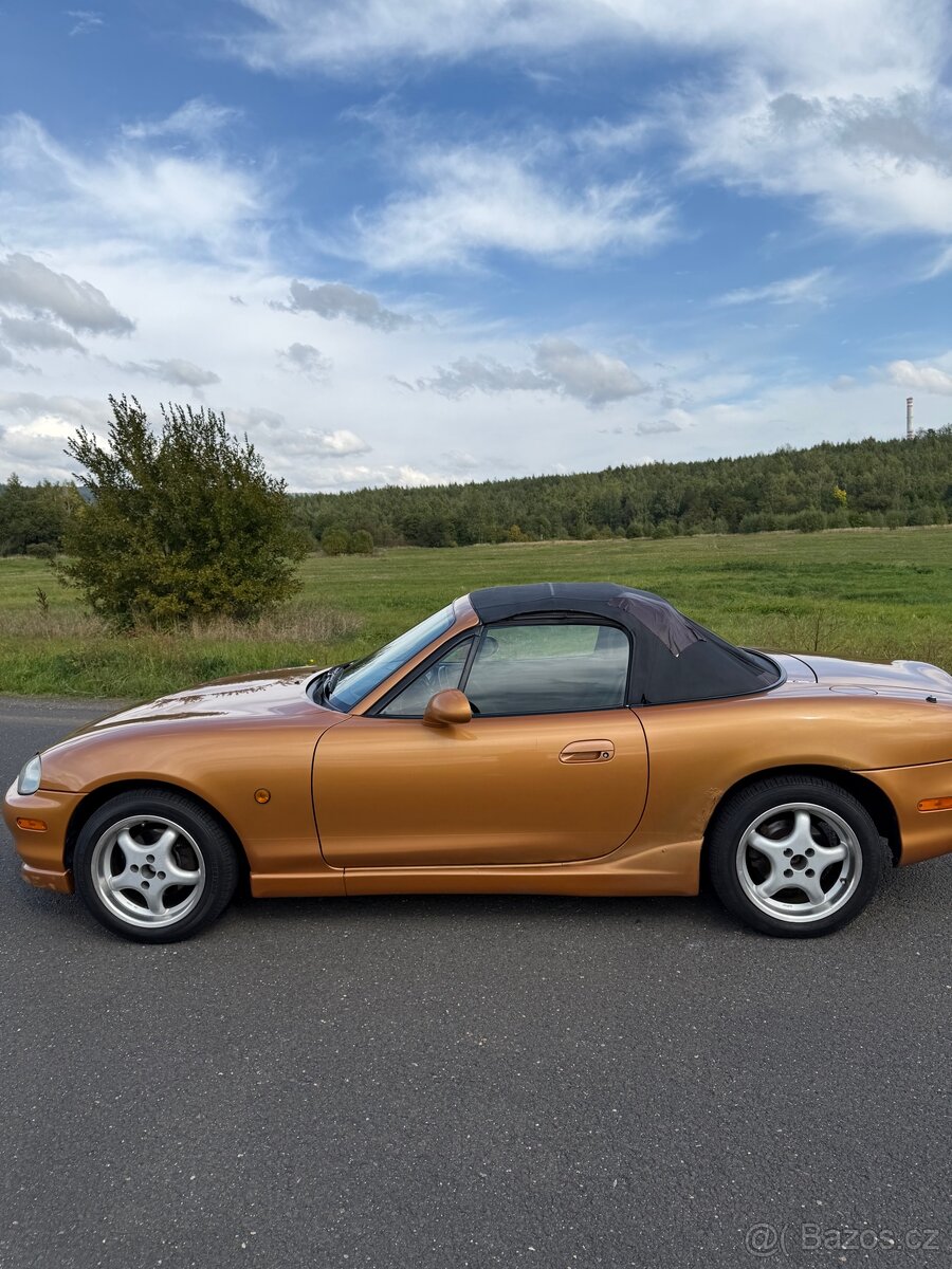 Mazda MX-5 NB 1998 - Evolution Orange (1.6 81kw) - 2