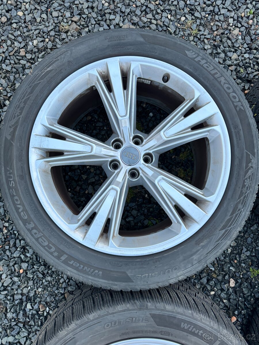 originál sada audi q8 sq8 4m8 r21 4M8601025H - 2