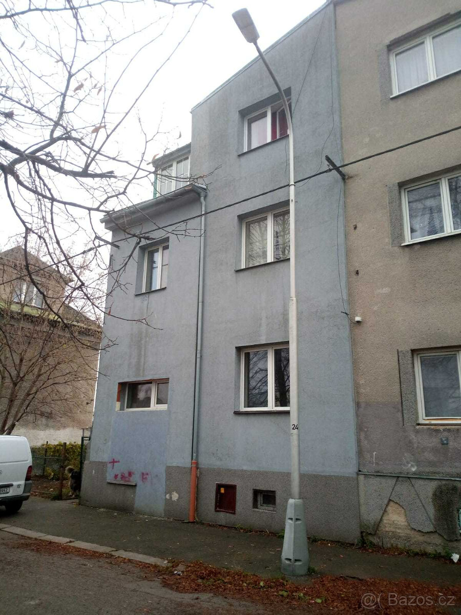 Pronájem činžovního domu - 2