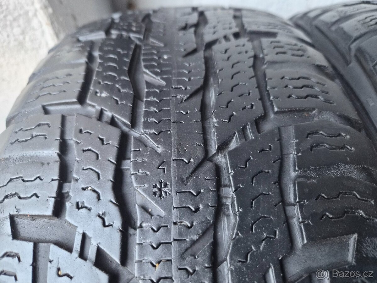 Sada zimních zátěžových pneu Nokian WRC3 215/60 R17C - 2