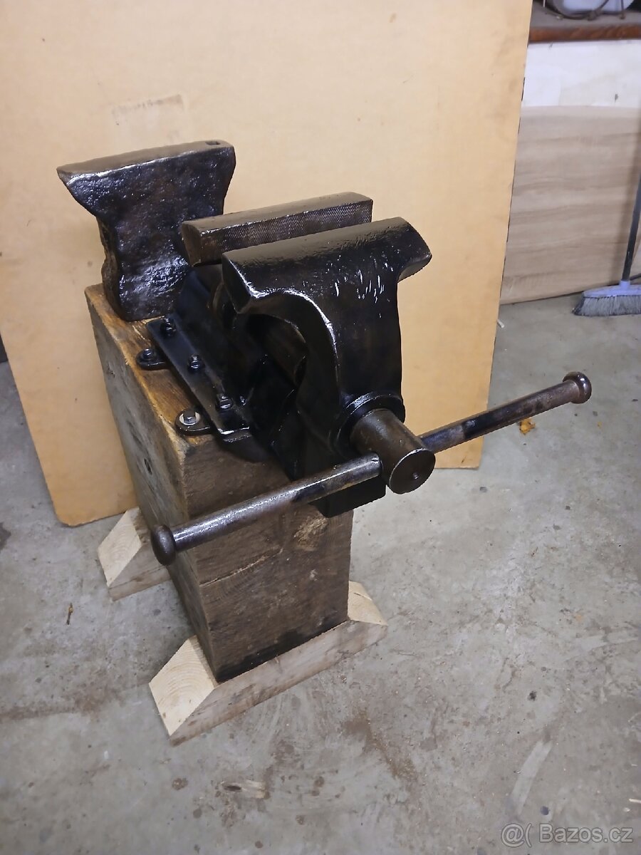 Svěrák velký kovářský - 2