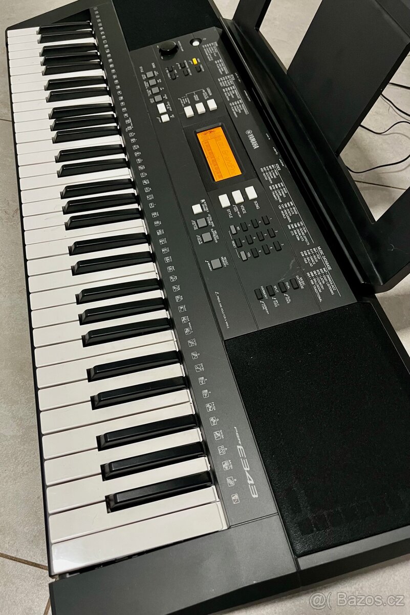 klávesy Yamaha PSR E-343 - 2