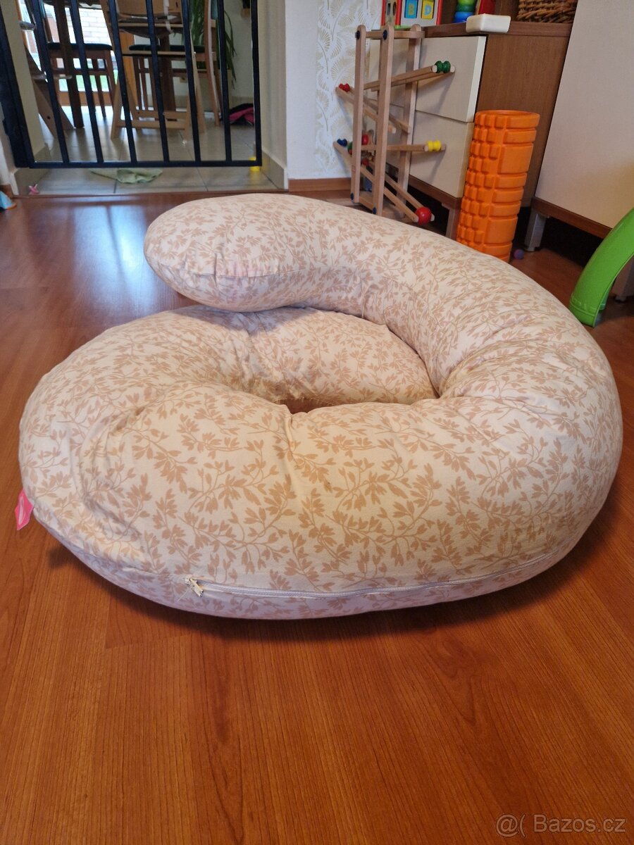 Kojící a těhotenský polštář Motherhood - 2