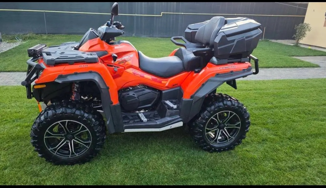 Čtyřkolka CF MOTO X850 - 2