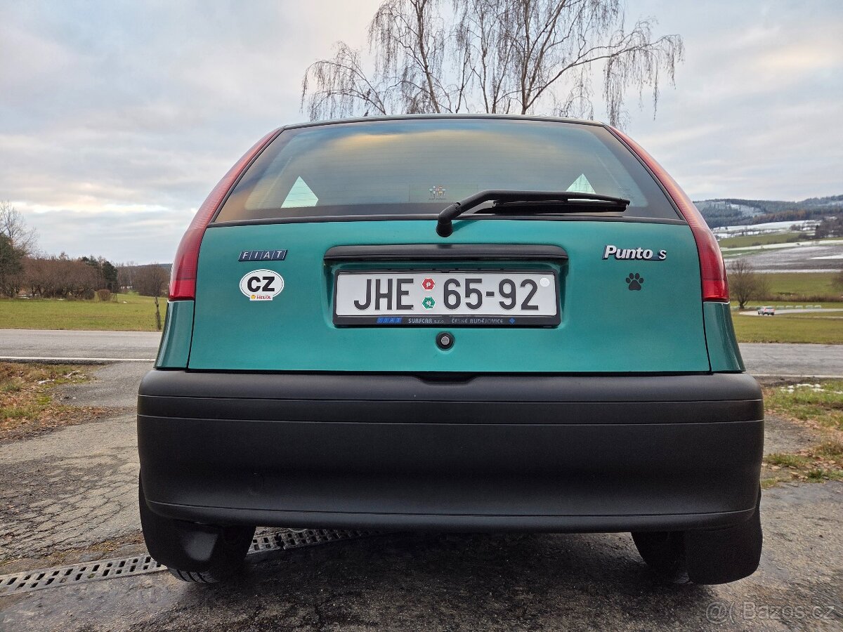 Fiat Punto - Kup ČR - Veterán po prvním majiteli. - 2
