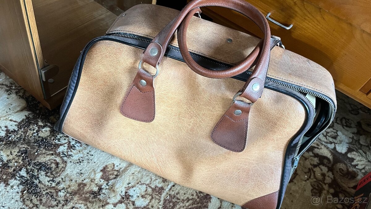 Šicí stroj VERITAS - 2