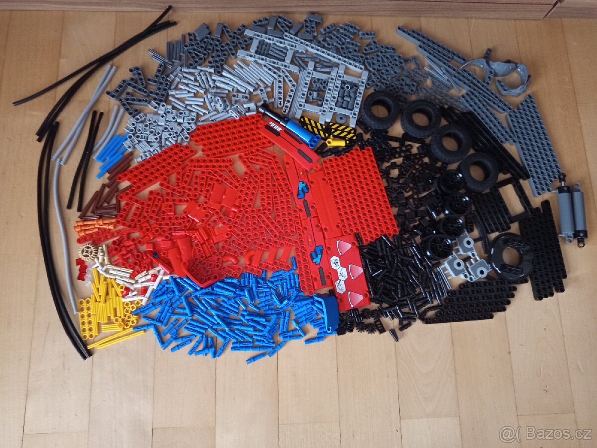 Lego Technic - Bagr s Drapákem, 42144 - 2