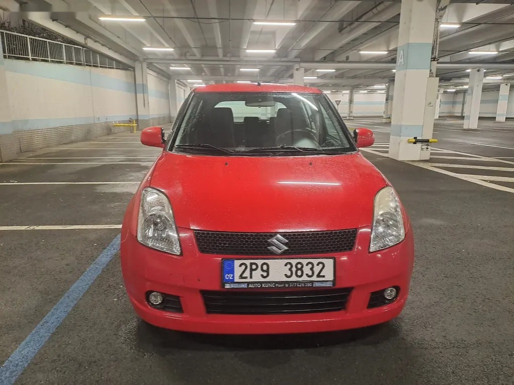 Suzuki Swift, 1.3i ČR 1.MAJ,JIŽ REZERVACE - 2