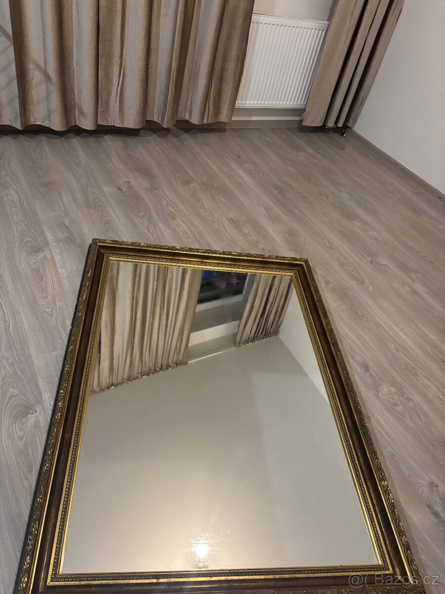 Krásné zlaté zrcadlo - 2