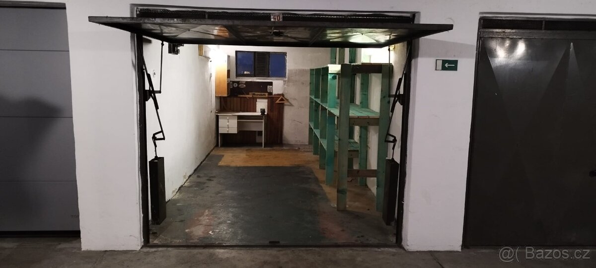 Prodej garáže - 2