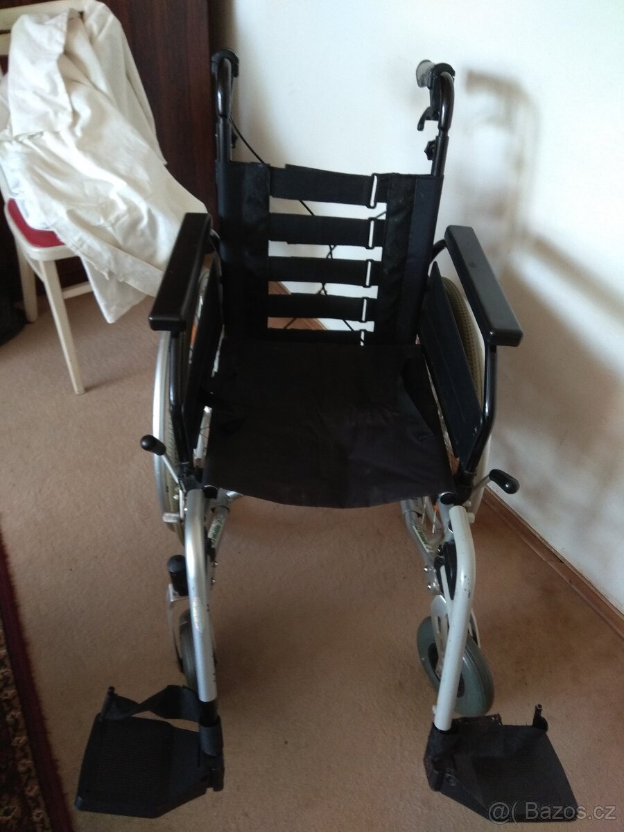 Prodám použitý mechanický invalidní vozík - 2