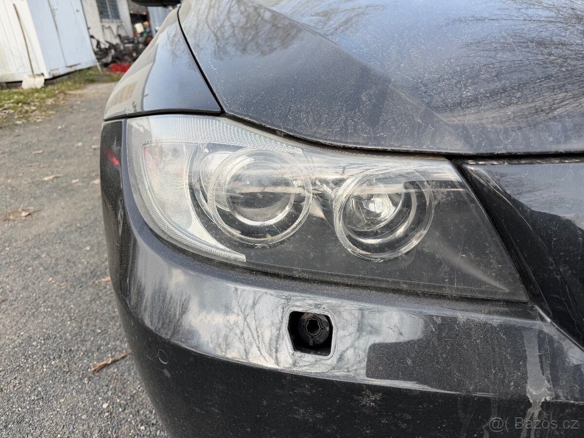 BMW E90/E91 originalni přední xenon svetla - 2