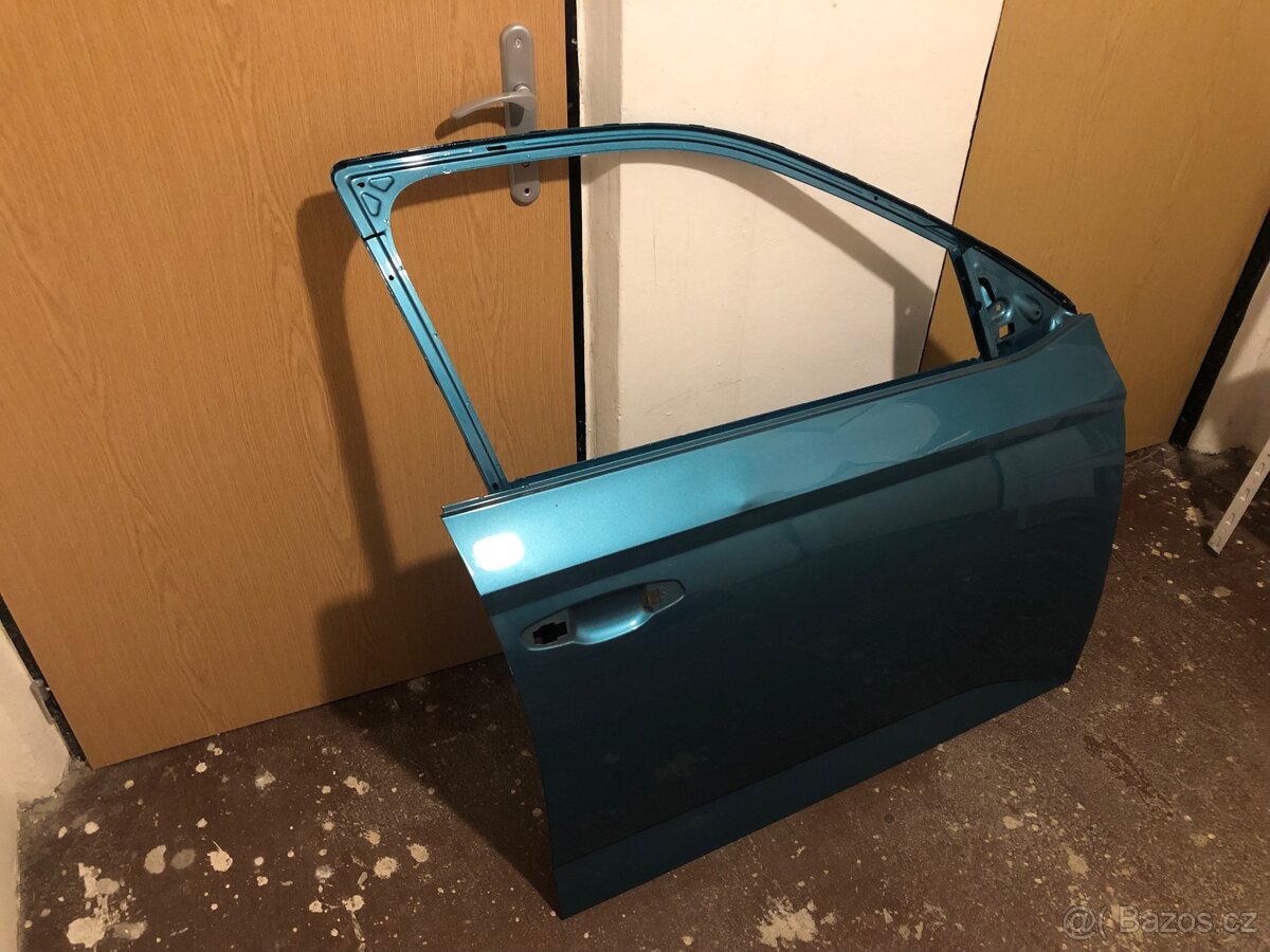 Pravý přední dveře Fabie 3 - 2
