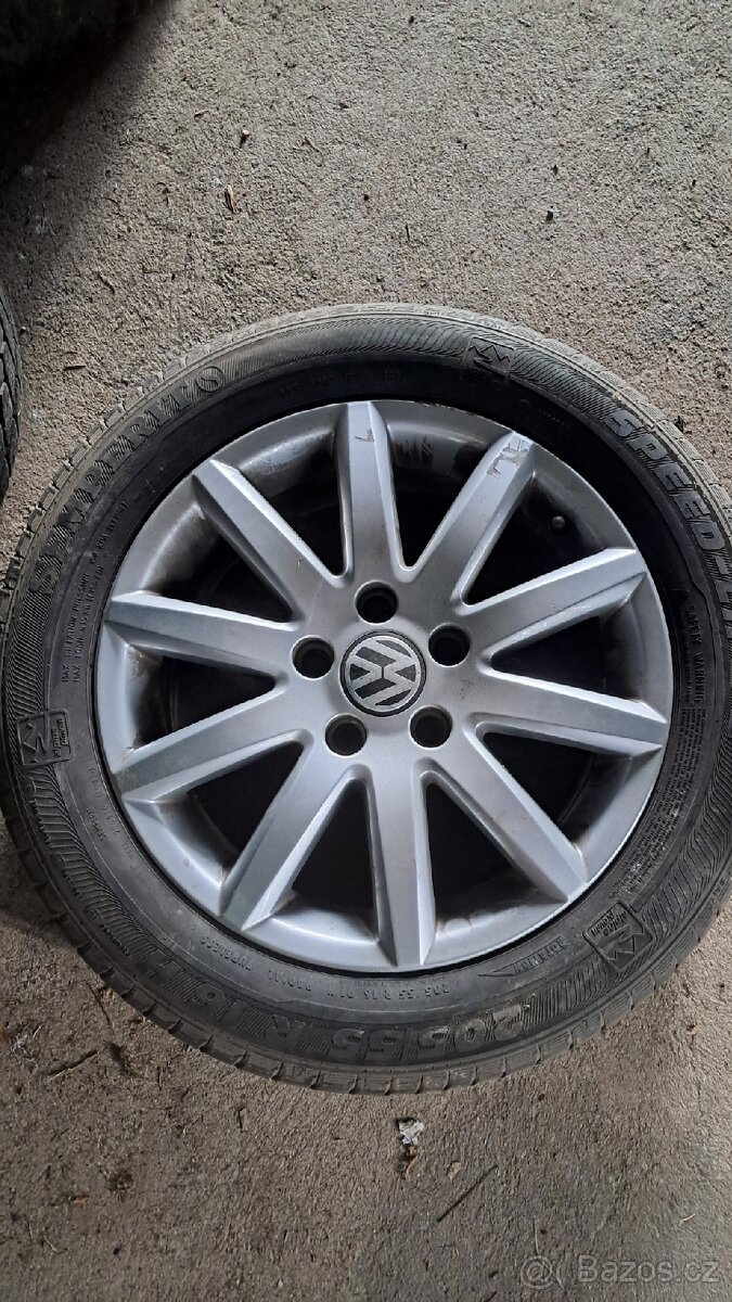 Original kola VW - 2