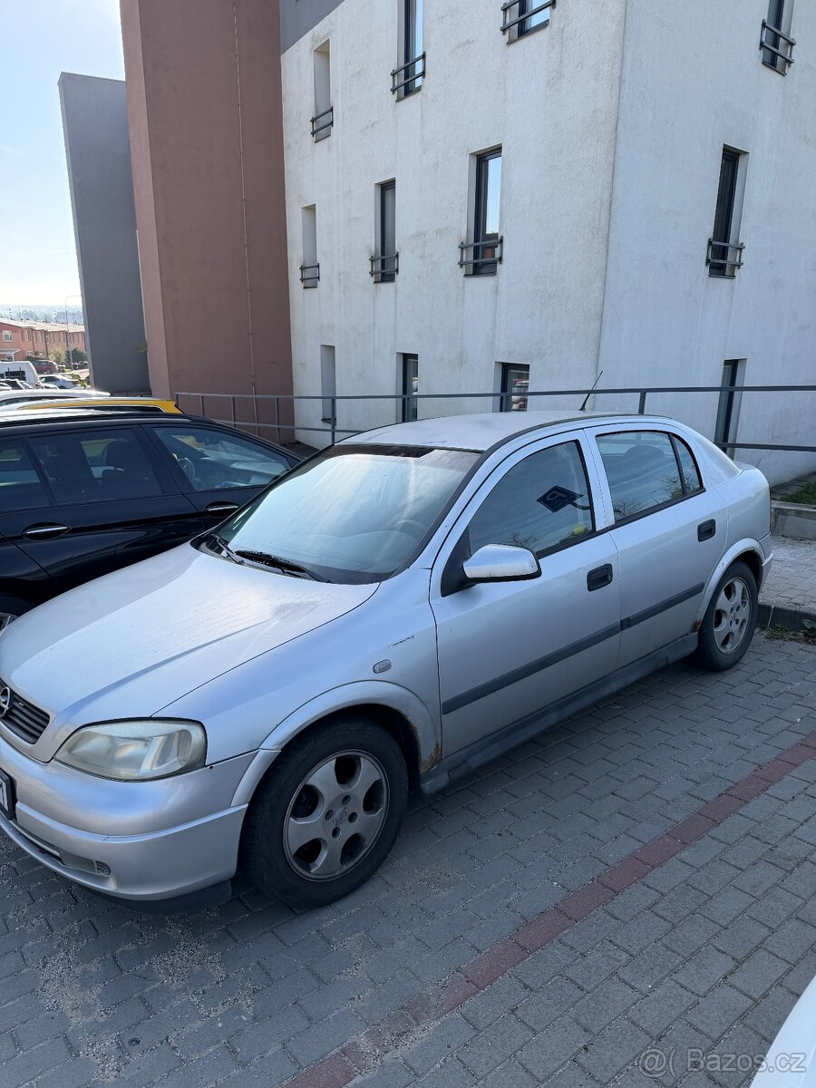 Opel astra - 2