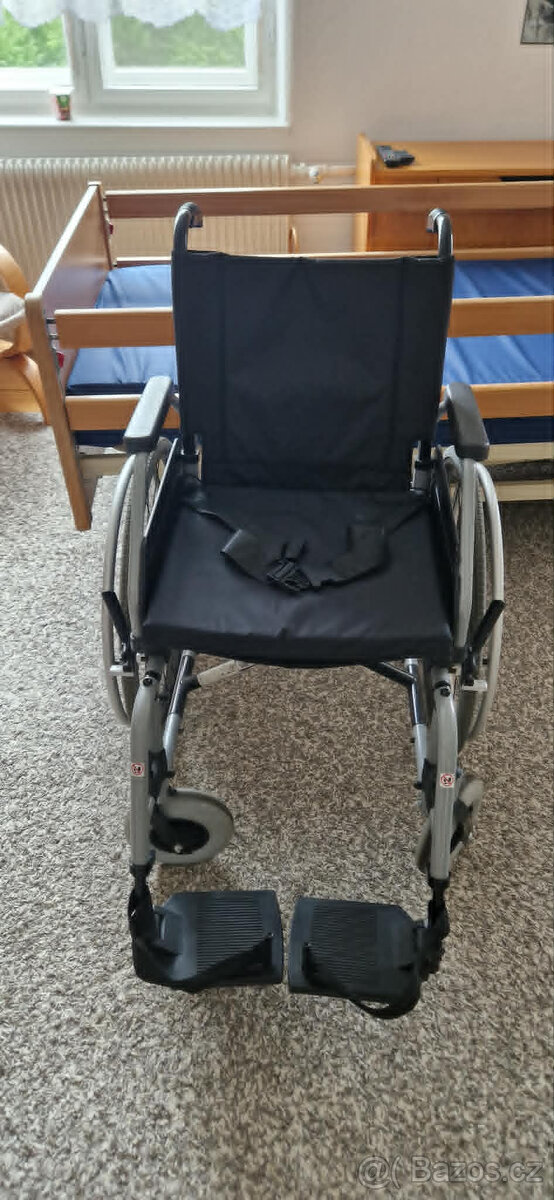 Invalidní vozík Vitea Premium - 2