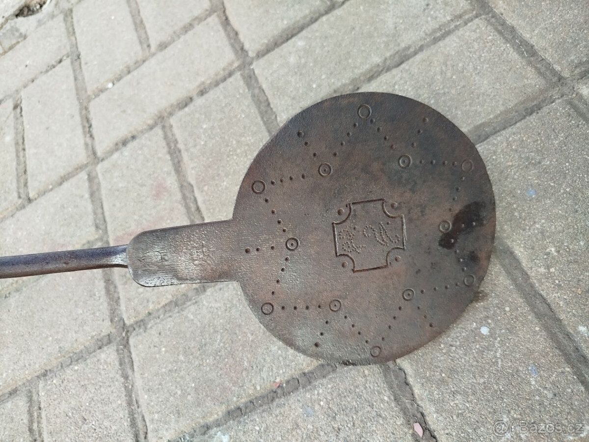 Starožitné kleště na oplatky - 2