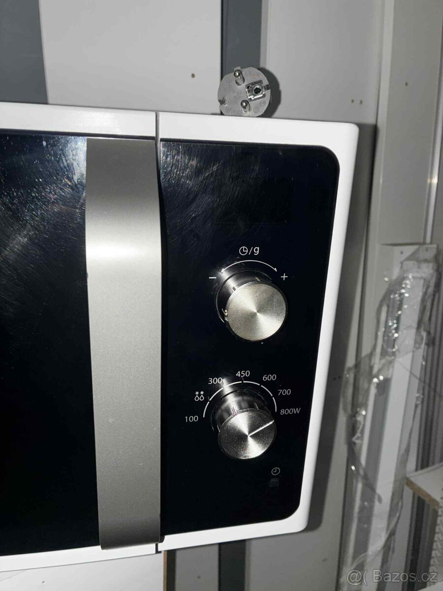 Mikrovlnka Samsung - 2
