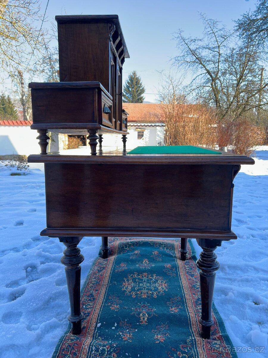 Starožitný psací stůl - 2