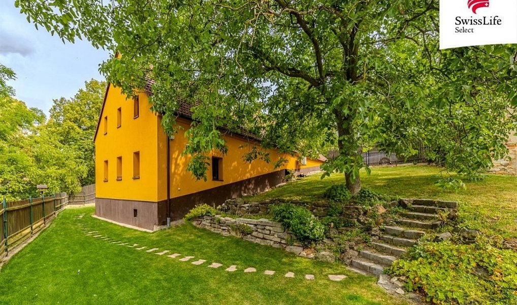 Prodej RD 204 m2 s pozemkem 774 m2 - Klidná lokalita - 2