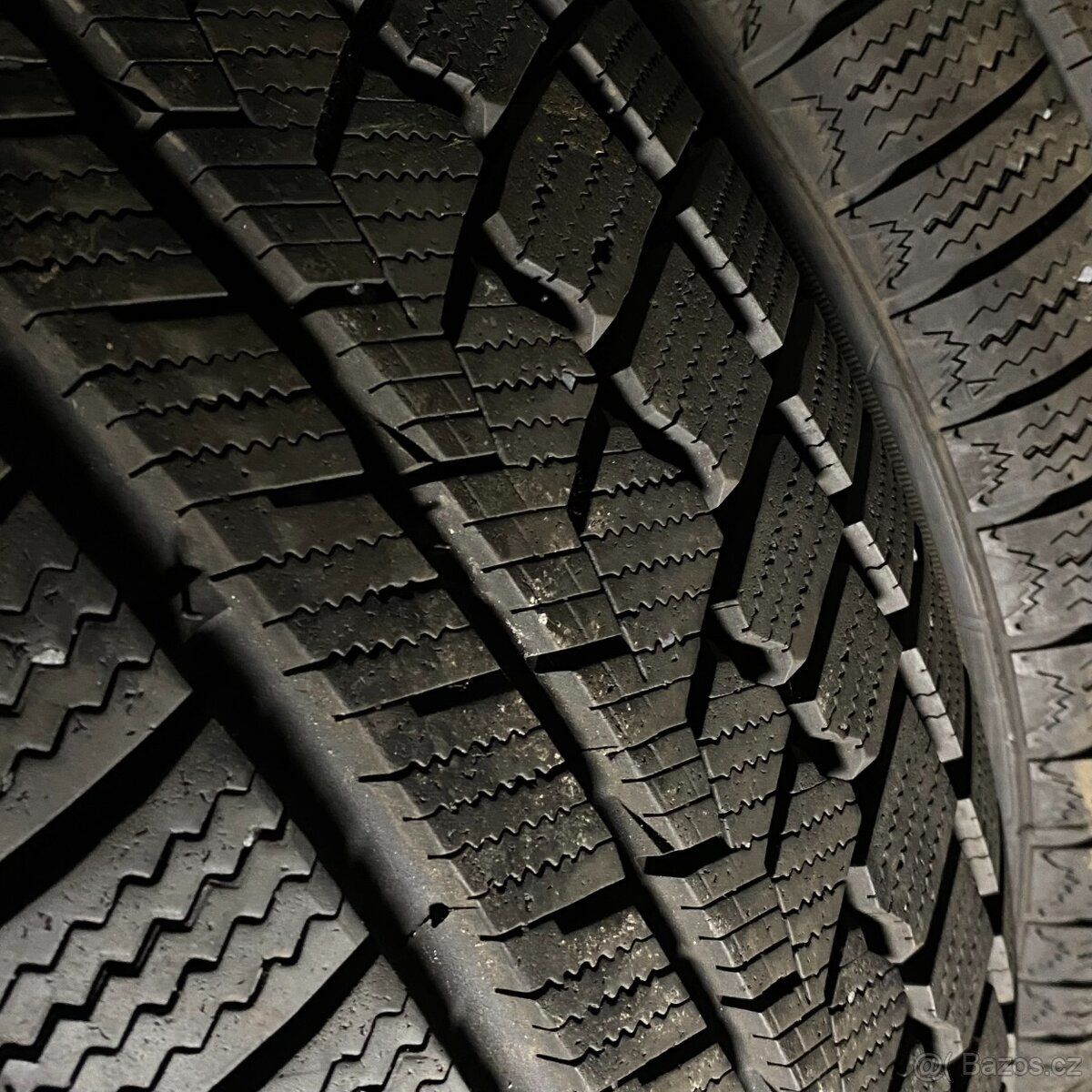 Zimní pneu 225/60 R17 103H XL Zeetex 7-7,5mm - 2