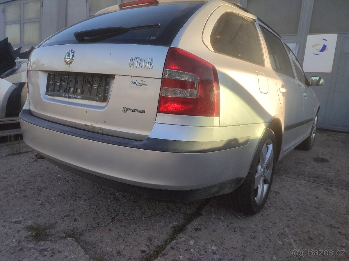 ŠKODA OCTAVIA II. -DÍLY Z VOZU - 2