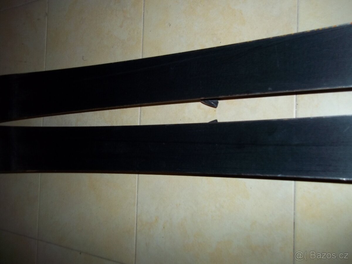 Carvingové lyže Volkl 142 cm - 2