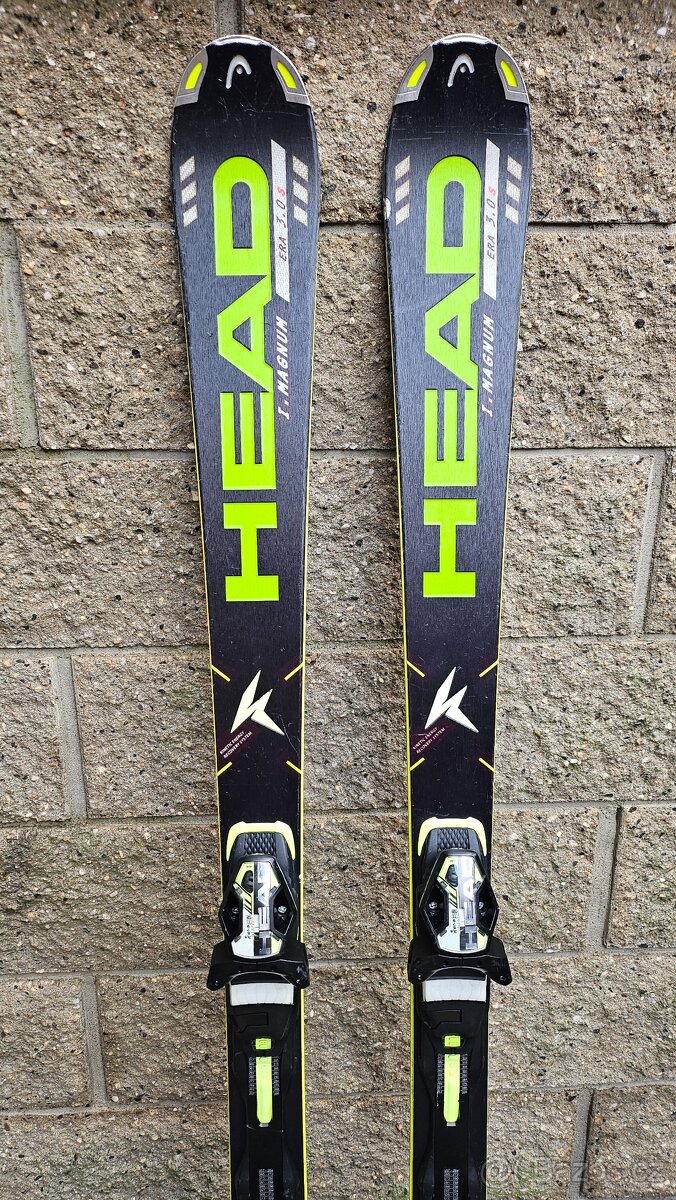Lyže Head Supershape Magnum 163 cm a boty Head Vector 110 - 2