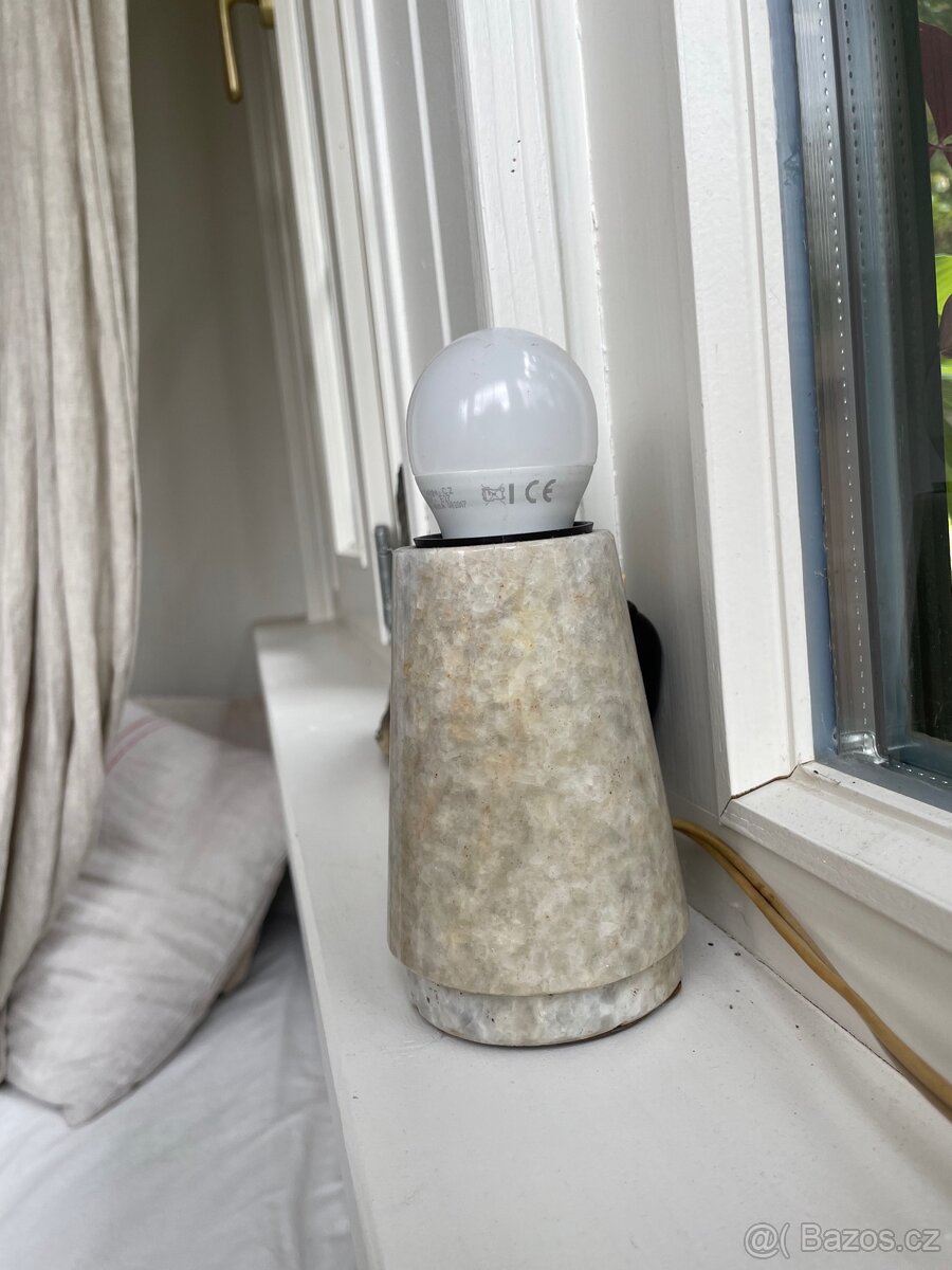 Mramorová lampička zn. Kámen Praha - 2